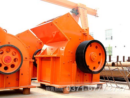 石灰石錘式破碎機(jī) 石灰石錘式破碎機(jī)