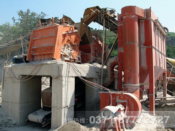 煤矸石反擊破破碎生產(chǎn)線 煤矸石反擊破破碎生產(chǎn)線