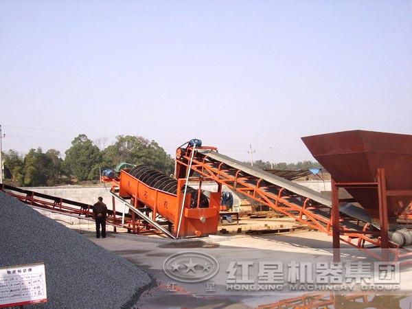 螺旋洗砂機廠家現(xiàn)場 螺旋洗砂機廠家現(xiàn)場