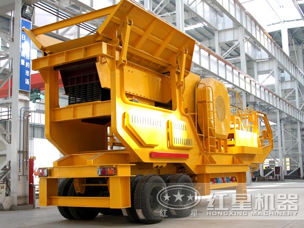 輪胎式移動煤炭破碎機(jī)設(shè)備實(shí)拍 輪胎式移動煤炭破碎機(jī)設(shè)備實(shí)拍