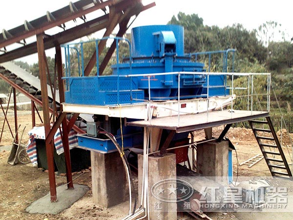 制砂機(jī)在制砂生產(chǎn)線上的運用 制砂機(jī)在制砂生產(chǎn)線上的運用