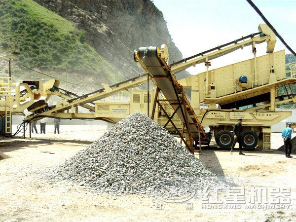 移動破碎站生產(chǎn)現(xiàn)場