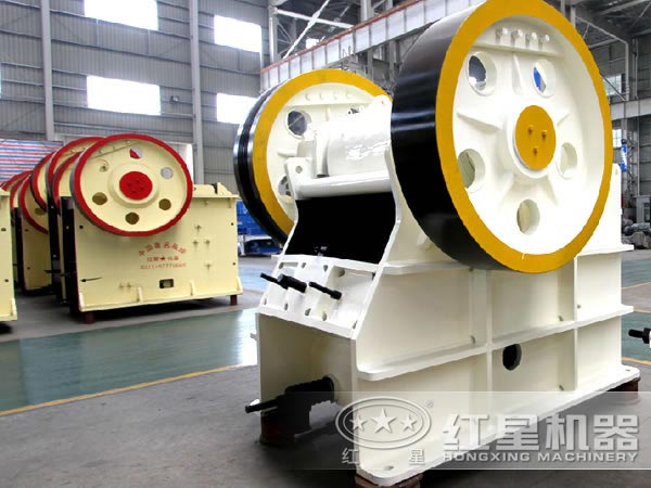 顎式破碎機(jī)設(shè)備 顎式破碎機(jī)設(shè)備