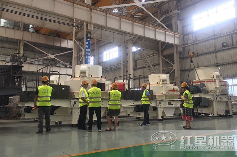 客戶來(lái)廠考察設(shè)備 客戶來(lái)廠考察設(shè)備