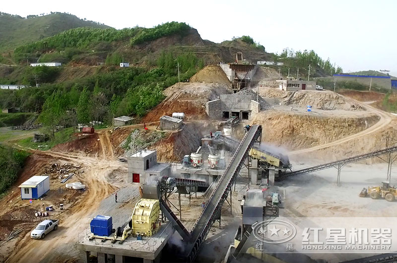 時(shí)產(chǎn)300噸石料破碎機(jī)生產(chǎn)線(xiàn)配置方案及報(bào)價(jià)