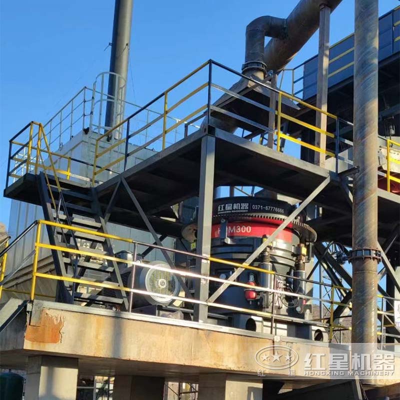 多缸錐形粉碎機現(xiàn)場 多缸錐形粉碎機現(xiàn)場