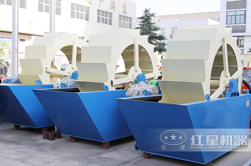 輪斗式洗沙機現(xiàn)場實拍圖 輪斗式洗沙機現(xiàn)場實拍圖