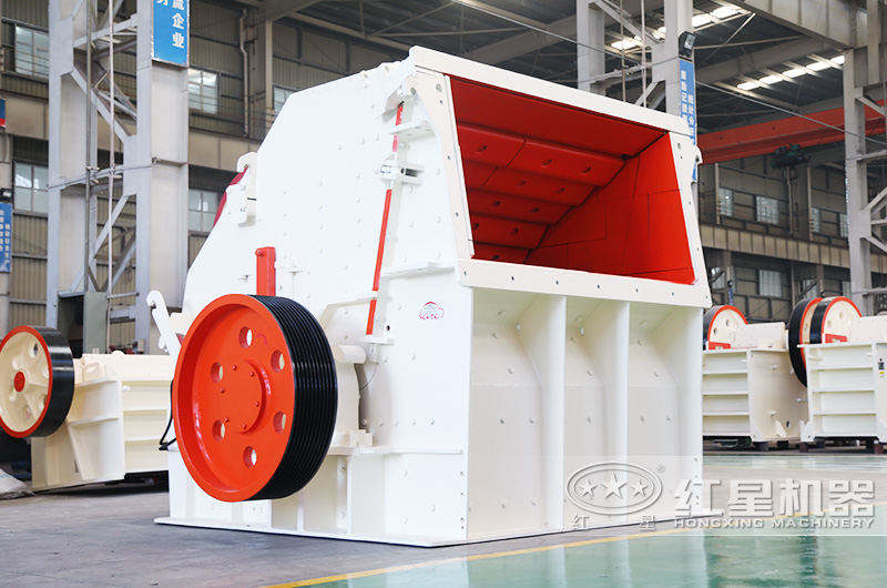 混凝土反擊破現(xiàn)場實拍圖 混凝土反擊破現(xiàn)場實拍圖