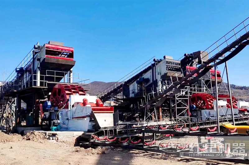 洗砂機現(xiàn)場 洗砂機現(xiàn)場