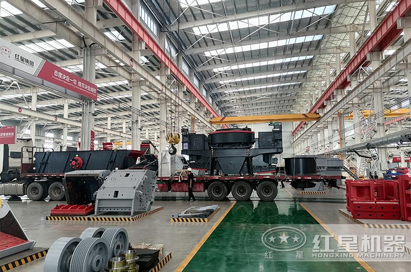 沖擊式破碎機發(fā)貨 沖擊式破碎機發(fā)貨