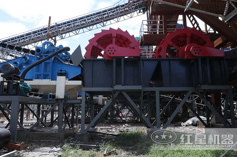 新的洗沙回收一體機生產設備安裝在即 新的洗沙回收一體機生產設備安裝在即