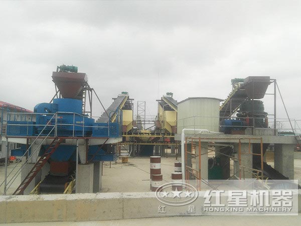 鵝卵石制砂機生產(chǎn)現(xiàn)場實拍 鵝卵石制砂機生產(chǎn)現(xiàn)場實拍