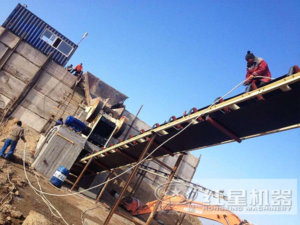 紅星鄂式破石機現(xiàn)場 紅星鄂式破石機現(xiàn)場