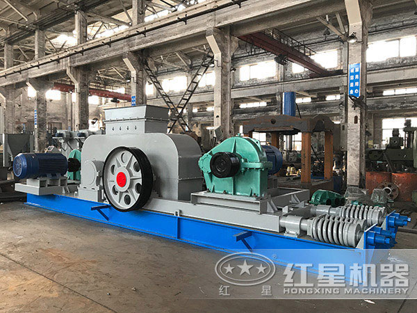 對輥式破碎機生產(chǎn)車間 對輥式破碎機生產(chǎn)車間