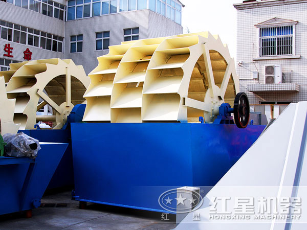 大型輪斗式洗砂機(jī) 大型輪斗式洗砂機(jī)
