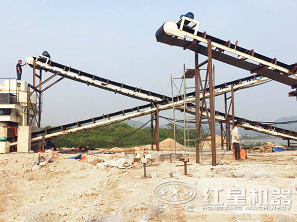 制砂機(jī)生產(chǎn)現(xiàn)場實(shí)拍 制砂機(jī)生產(chǎn)現(xiàn)場實(shí)拍