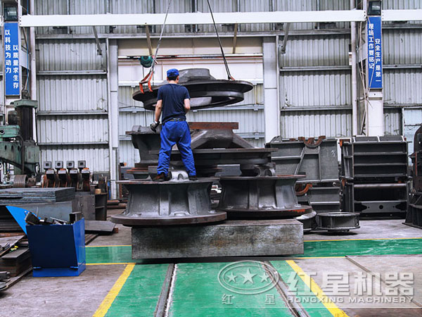 紅星機器生產(chǎn)車間 紅星機器生產(chǎn)車間