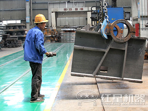 環(huán)保型制砂機(jī)生產(chǎn)過(guò)程 環(huán)保型制砂機(jī)生產(chǎn)過(guò)程