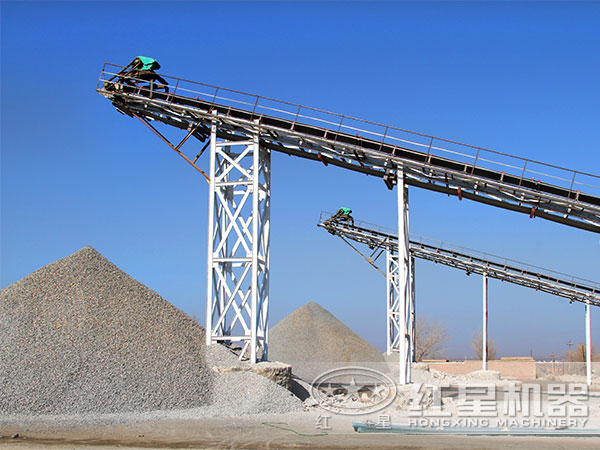 機(jī)制砂生產(chǎn)現(xiàn)場 機(jī)制砂生產(chǎn)現(xiàn)場