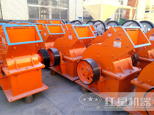 石灰石錘式破碎機(jī) 石灰石錘式破碎機(jī)