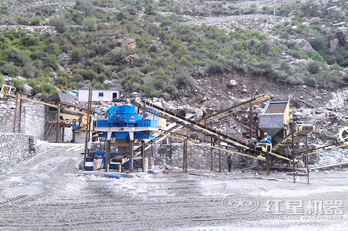 河卵石制砂機(jī)生產(chǎn)現(xiàn)場 河卵石制砂機(jī)生產(chǎn)現(xiàn)場