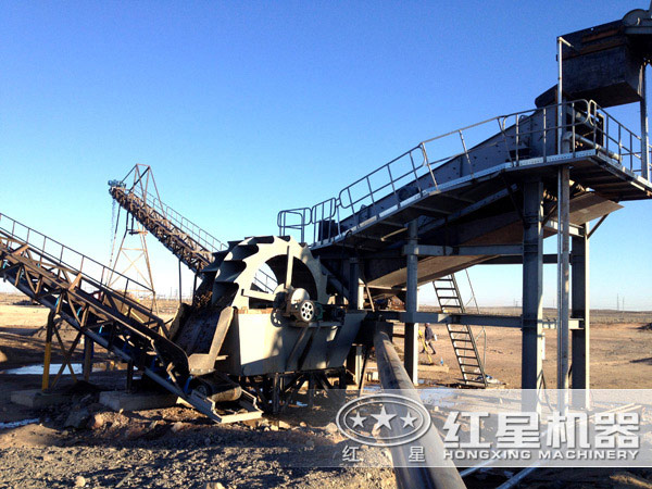 洗砂現(xiàn)場 洗砂現(xiàn)場