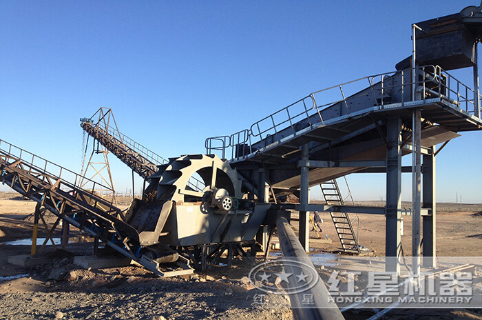 洗砂機(jī)現(xiàn)場(chǎng)作業(yè)圖 洗砂機(jī)現(xiàn)場(chǎng)作業(yè)圖