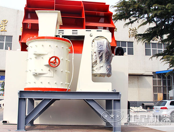 立式復(fù)合粉粹機正面圖 立式復(fù)合粉粹機正面圖