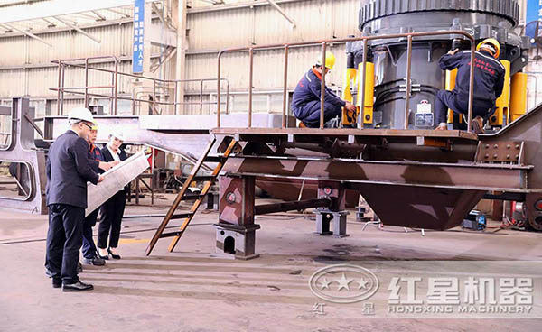 技術(shù)人員現(xiàn)場測量 技術(shù)人員現(xiàn)場測量