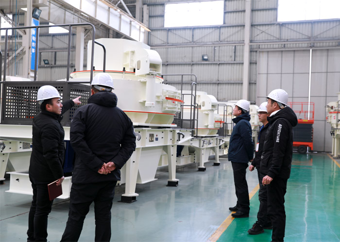 用戶來(lái)廠參觀試機(jī) 用戶來(lái)廠參觀試機(jī)