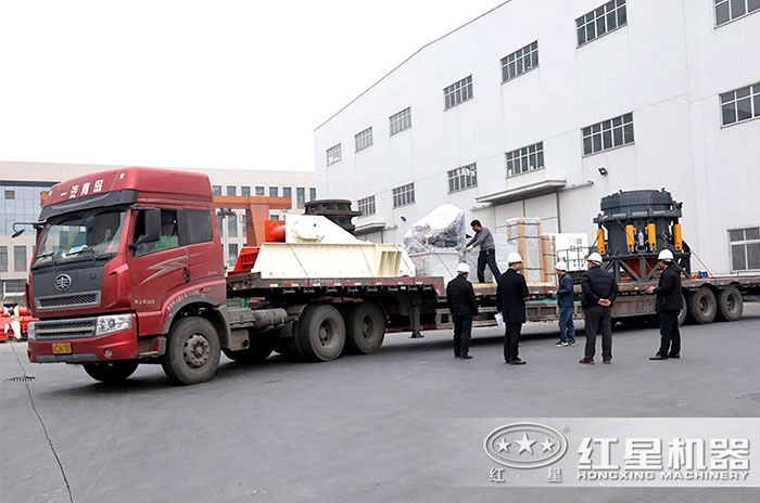 振動(dòng)給料機(jī)廠家發(fā)貨 振動(dòng)給料機(jī)廠家發(fā)貨