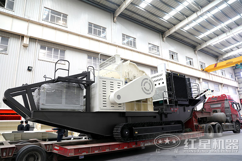 履帶式破碎機(jī)現(xiàn)場(chǎng)發(fā)貨圖 履帶式破碎機(jī)現(xiàn)場(chǎng)發(fā)貨圖