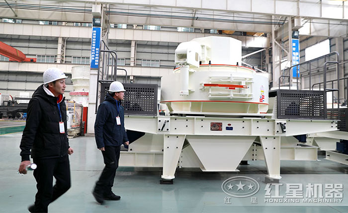 用戶來廠參觀試機(jī) 用戶來廠參觀試機(jī)