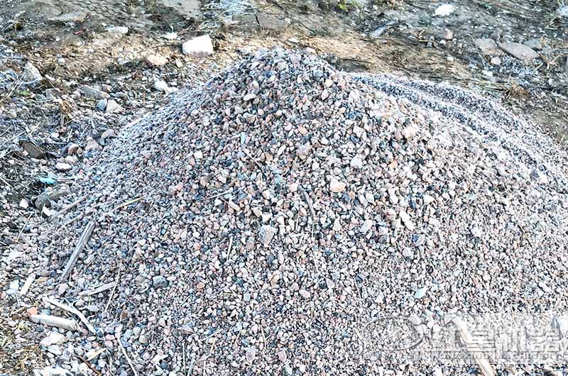 粒度較小的反擊式破碎機(jī)加工成品 粒度較小的反擊式破碎機(jī)加工成品