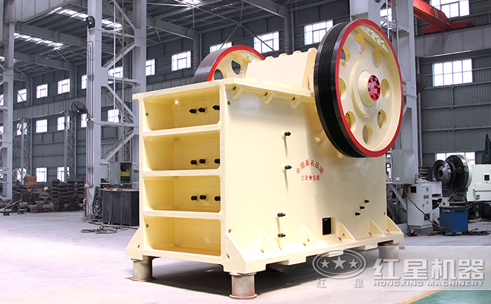 500ⅹ1500大型細顎破碎機生產(chǎn)車間 500ⅹ1500大型細顎破碎機生產(chǎn)車間