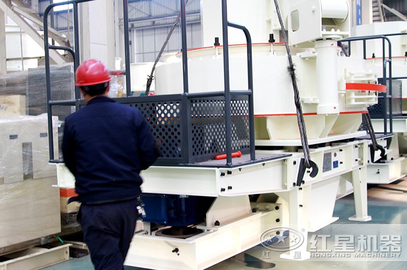 紅星機器河卵石打沙機生產(chǎn)車間 紅星機器河卵石打沙機生產(chǎn)車間