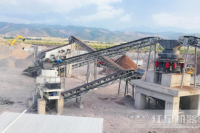 廣東廣州砂石料場生產(chǎn)現(xiàn)場 廣東廣州砂石料場生產(chǎn)現(xiàn)場