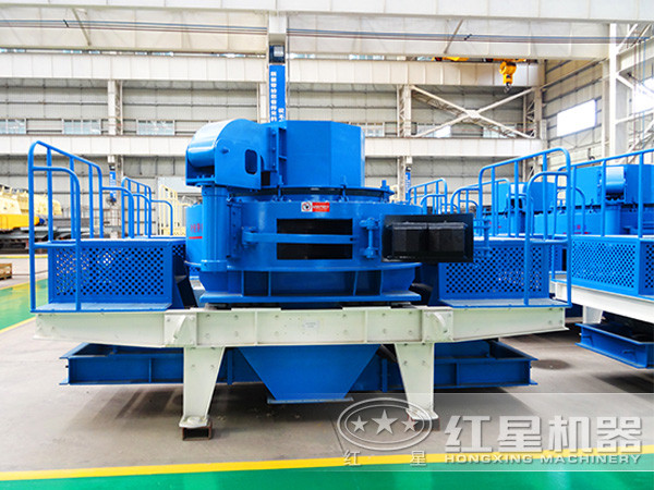 專業(yè)化青石制砂機(jī)生產(chǎn)車間 專業(yè)化青石制砂機(jī)生產(chǎn)車間