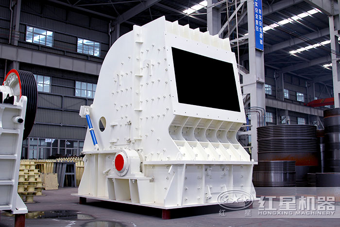 反擊式錘式破碎機 反擊式錘式破碎機