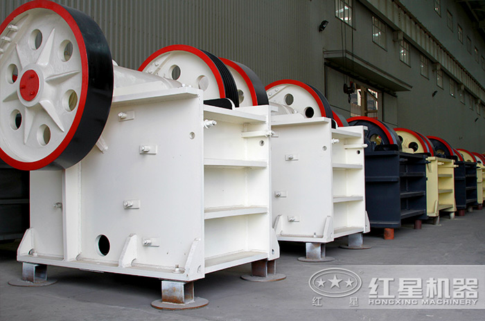 46鄂破石子機(jī)實(shí)拍 46鄂破石子機(jī)實(shí)拍