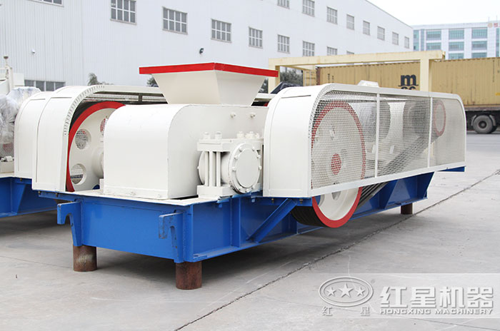 對輥式碎沙機設(shè)備 對輥式碎沙機設(shè)備