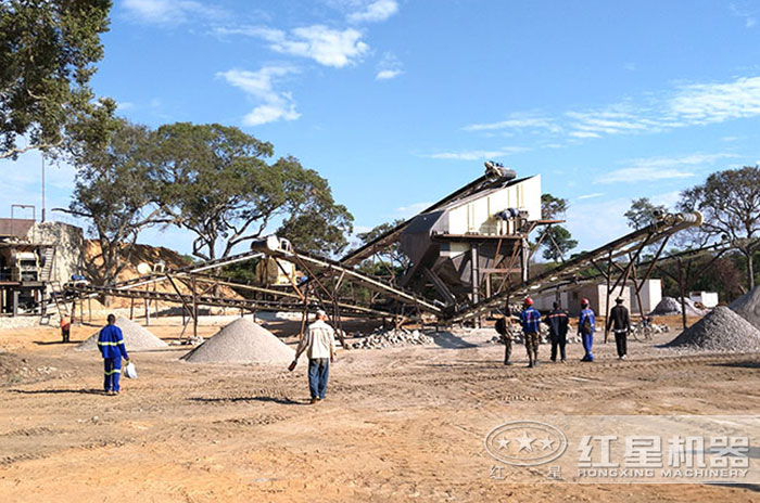 客戶石灰石破碎現(xiàn)場(chǎng) 客戶石灰石破碎現(xiàn)場(chǎng)