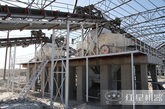 反擊式破碎機可多機聯(lián)合作業(yè) 反擊式破碎機可多機聯(lián)合作業(yè)