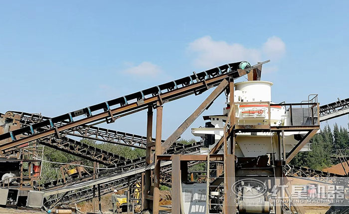 石頭粉碎成沙用戶加工現(xiàn)場(chǎng) 石頭粉碎成沙用戶加工現(xiàn)場(chǎng)