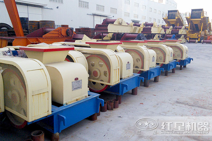 液壓雙輥破碎機(jī)生產(chǎn)廠家 液壓雙輥破碎機(jī)生產(chǎn)廠家