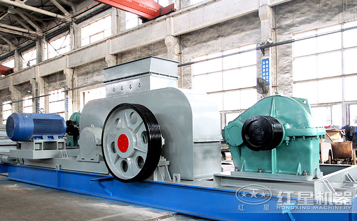 對(duì)輥式破碎機(jī)設(shè)備 對(duì)輥式破碎機(jī)設(shè)備