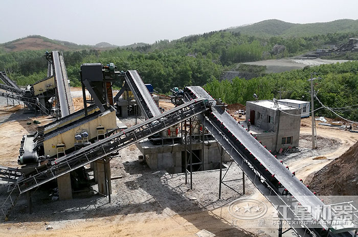 砂石生產(chǎn)線現(xiàn)場 砂石生產(chǎn)線現(xiàn)場