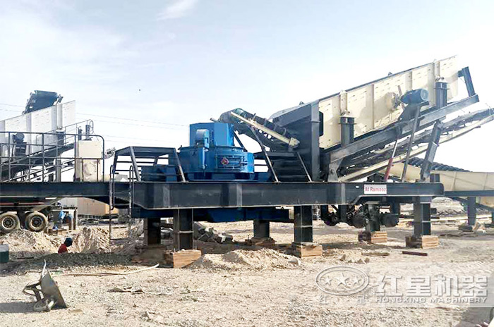 高性價(jià)比移動(dòng)機(jī)制砂設(shè)備加工現(xiàn)場(chǎng)