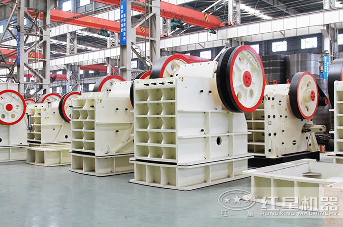 紅星機器液壓巖石破碎機大、小型號齊全