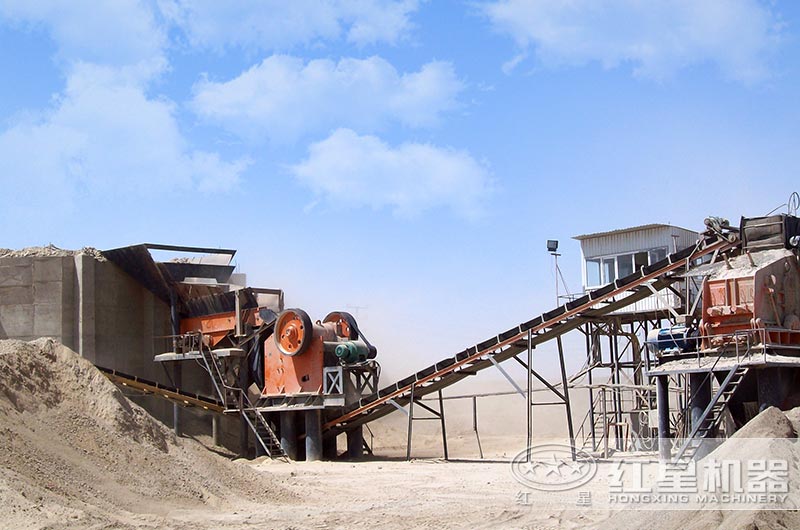 固定是碎石生產(chǎn)現(xiàn)場 固定是碎石生產(chǎn)現(xiàn)場